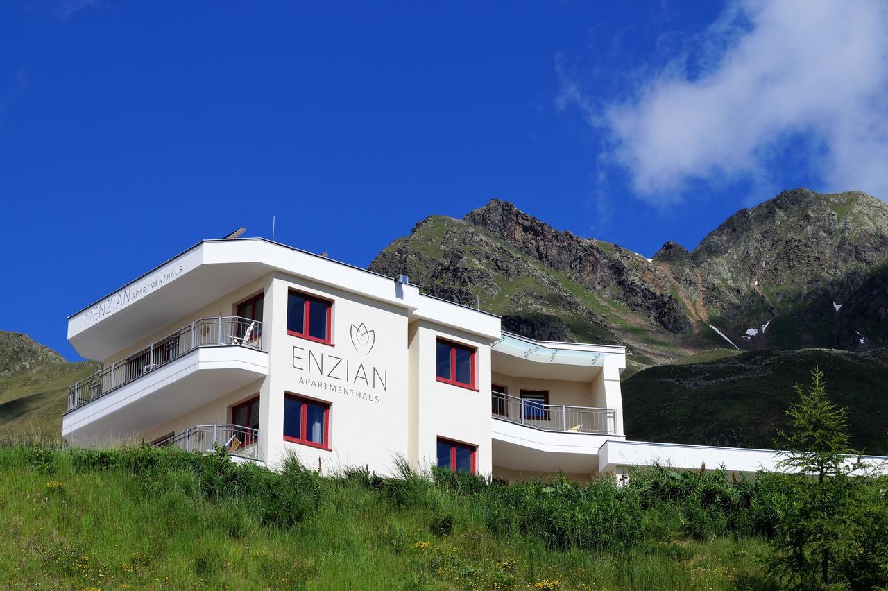 Apartmenthaus Enzian Hochsoelden Zewnętrze zdjęcie